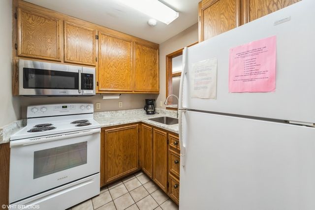 409 SE Delaware Avenue 207, Ankeny, IA 50021