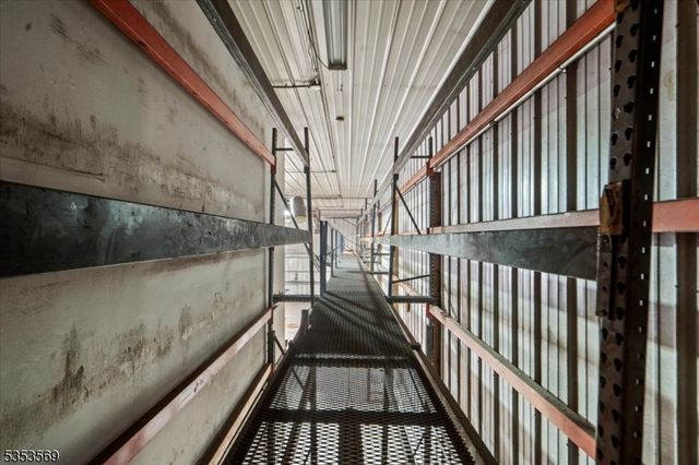 7 White Rd, West Milford Twp., NJ 07421