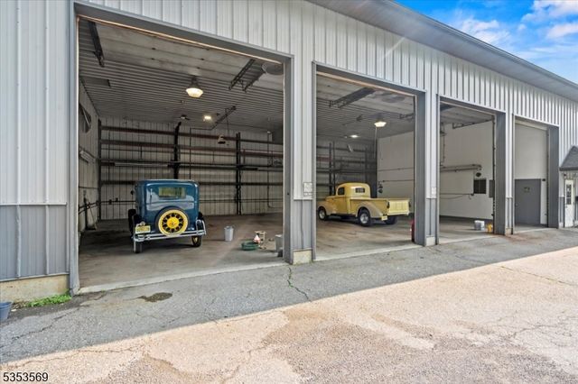 7 White Rd, West Milford Twp., NJ 07421