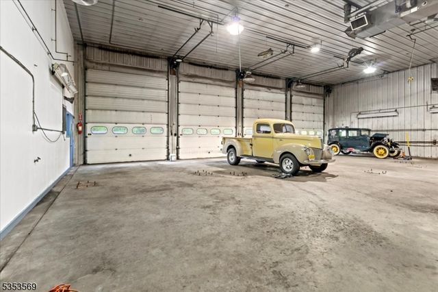 7 White Rd, West Milford Twp., NJ 07421