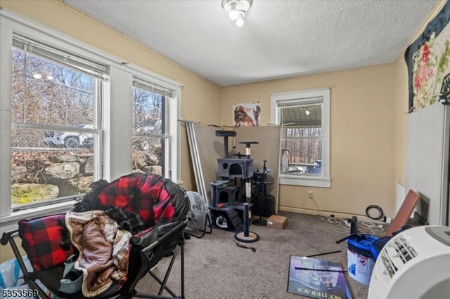 7 White Rd, West Milford Twp., NJ 07421