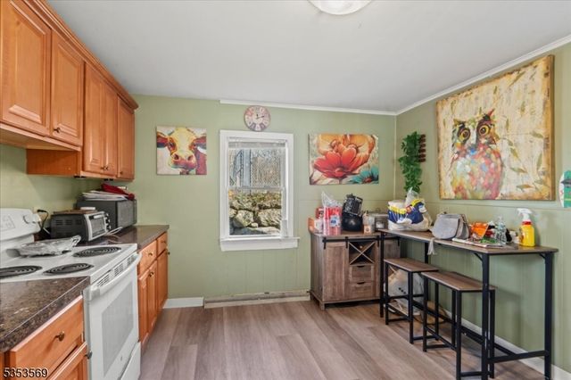 7 White Rd, West Milford Twp., NJ 07421