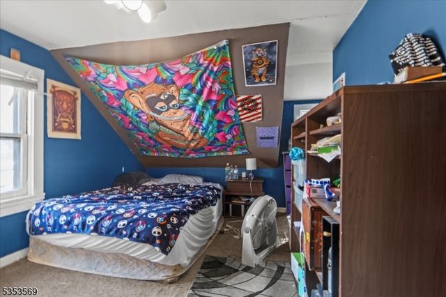 7 White Rd, West Milford Twp., NJ 07421