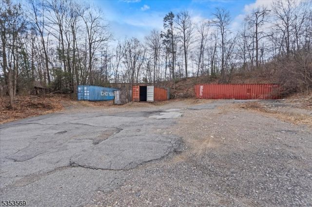 7 White Rd, West Milford Twp., NJ 07421