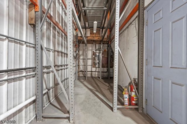 7 White Rd, West Milford Twp., NJ 07421