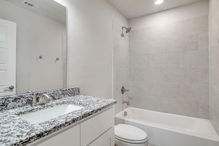 1128 E Broadway Avenue, Fort Worth, TX 76104