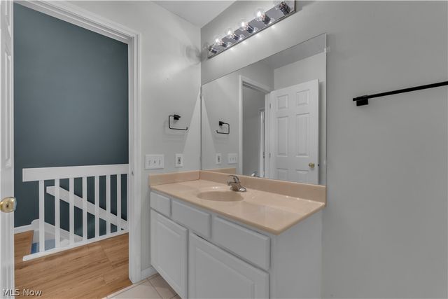 4215 Jennings Ridge Drive, Cleveland, OH 44109