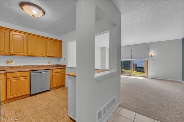 4215 Jennings Ridge Drive, Cleveland, OH 44109