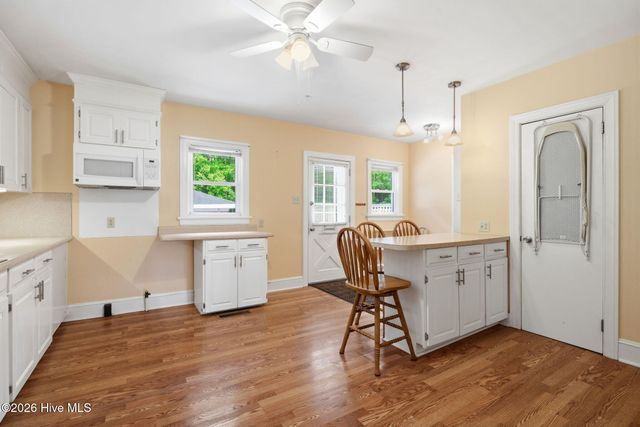 1050 Springfield Road, Rocky Mount, NC 27801