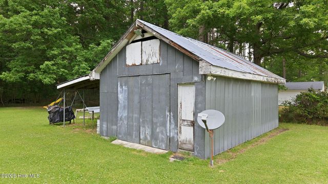 1050 Springfield Road, Rocky Mount, NC 27801