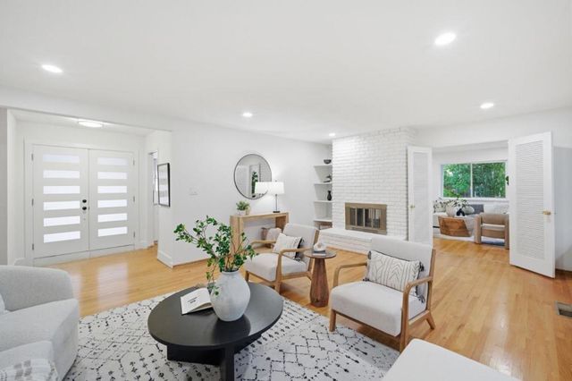 1071 Colony Hills Lane, Cupertino, CA 95014