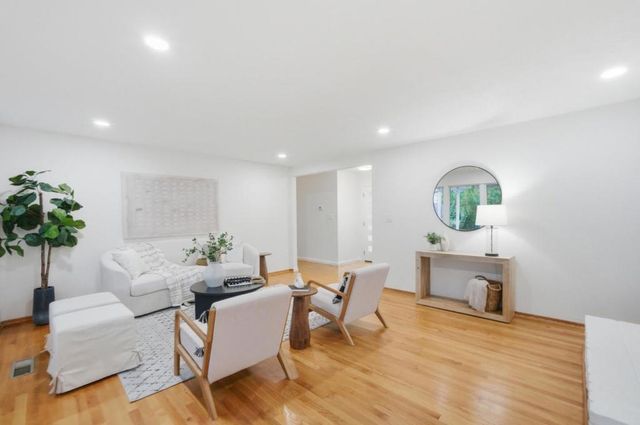 1071 Colony Hills Lane, Cupertino, CA 95014