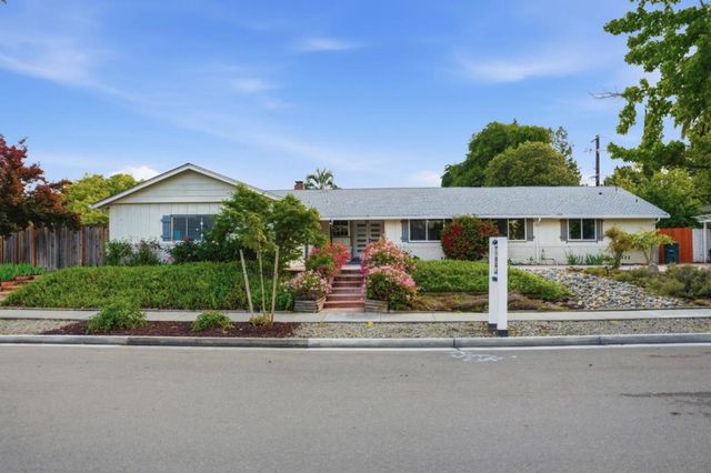 1071 Colony Hills Lane, Cupertino, CA 95014