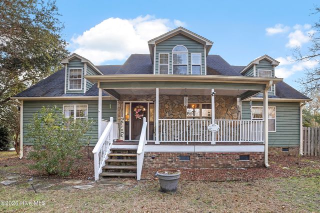 601 Wildwood Road, Hampstead, NC 28443
