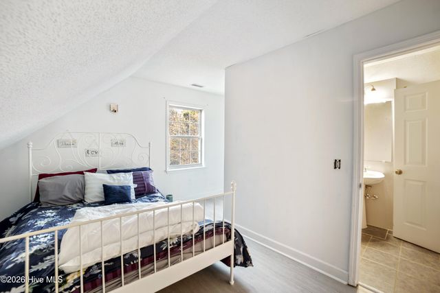 601 Wildwood Road, Hampstead, NC 28443