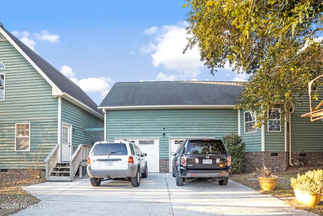 601 Wildwood Road, Hampstead, NC 28443