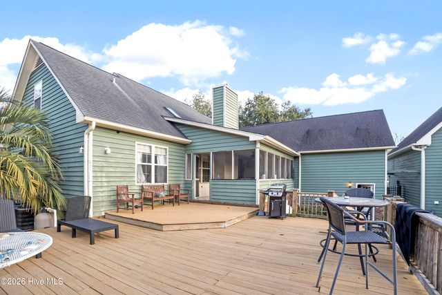 601 Wildwood Road, Hampstead, NC 28443