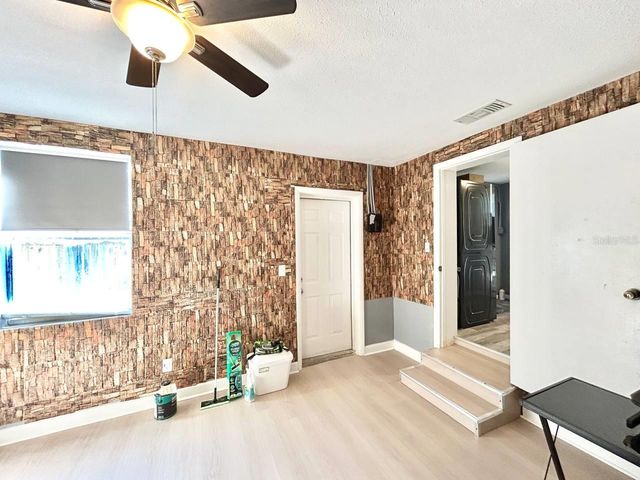 2720 EDWARDS AVENUE S, St Petersburg, FL 33705