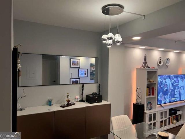 1280 WEST PEACHTREE Street NW 1113, Atlanta, GA 30309