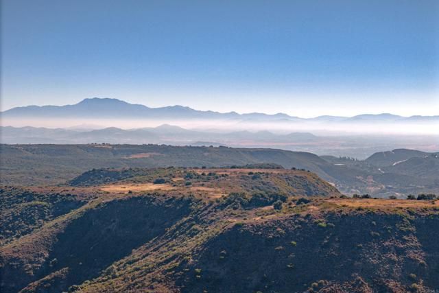 29 El Calamar Road, Temecula, CA 92590