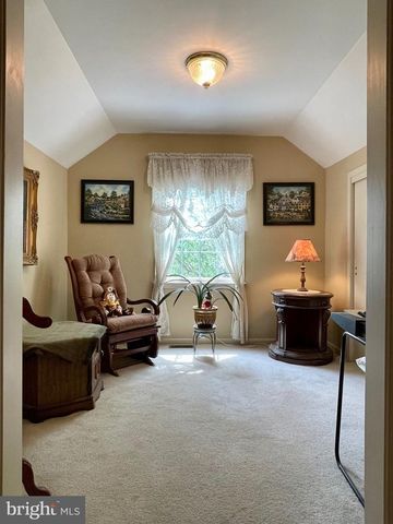 1 EAGLEVIEW LN, Schwenksville, PA 19473