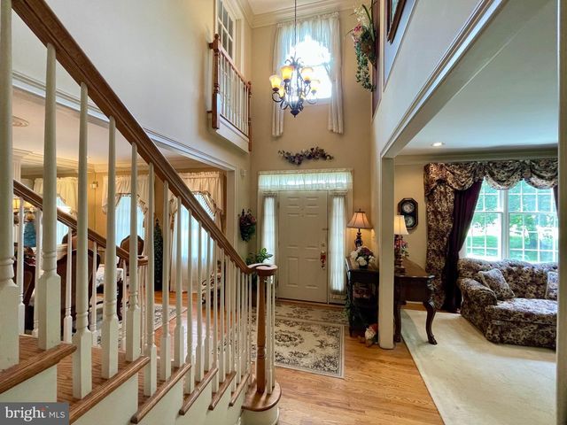 1 EAGLEVIEW LN, Schwenksville, PA 19473