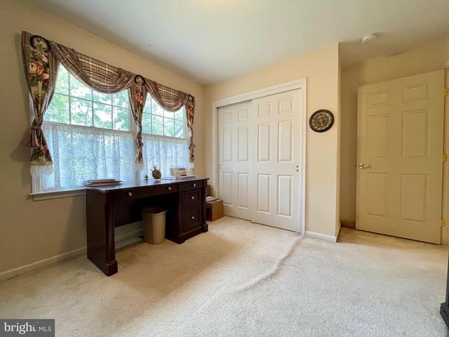1 EAGLEVIEW LN, Schwenksville, PA 19473