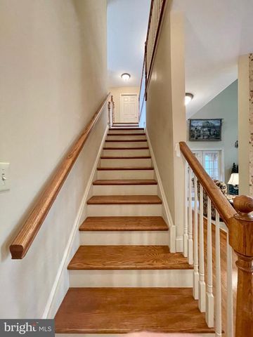 1 EAGLEVIEW LN, Schwenksville, PA 19473