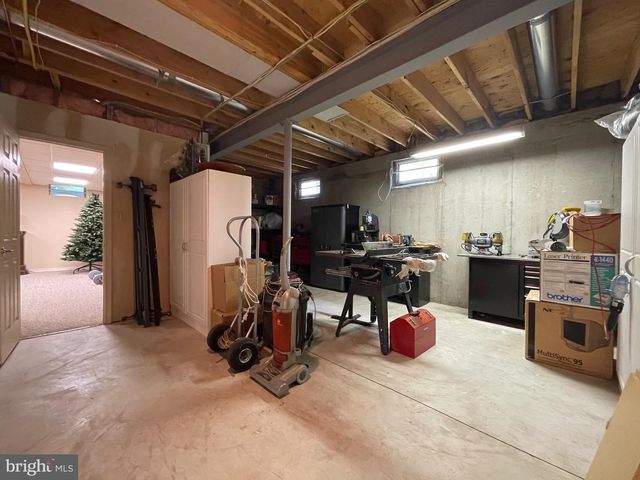 1 EAGLEVIEW LN, Schwenksville, PA 19473