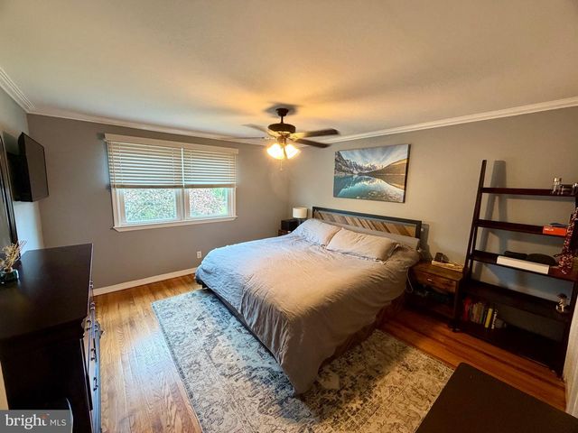 5 PRINCESS AVE, Marlton, NJ 08053