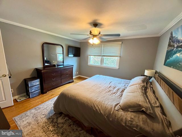 5 PRINCESS AVE, Marlton, NJ 08053