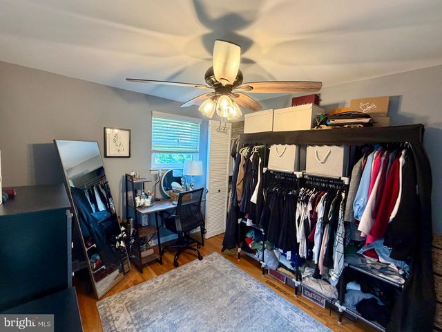 5 PRINCESS AVE, Marlton, NJ 08053