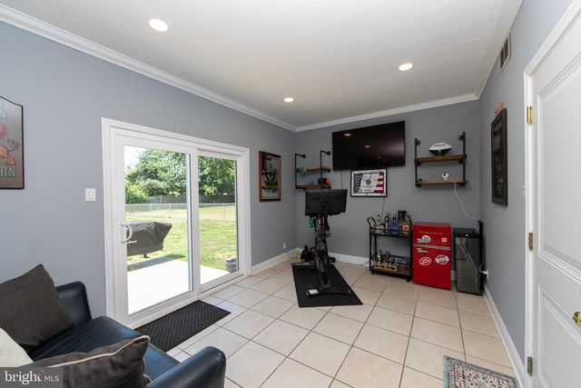 5 PRINCESS AVE, Marlton, NJ 08053