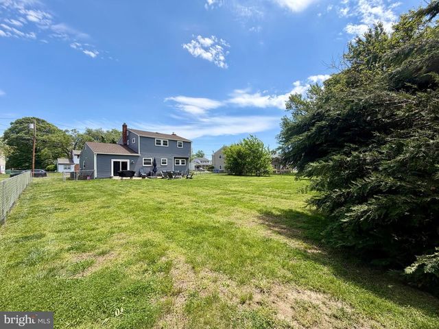 5 PRINCESS AVE, Marlton, NJ 08053