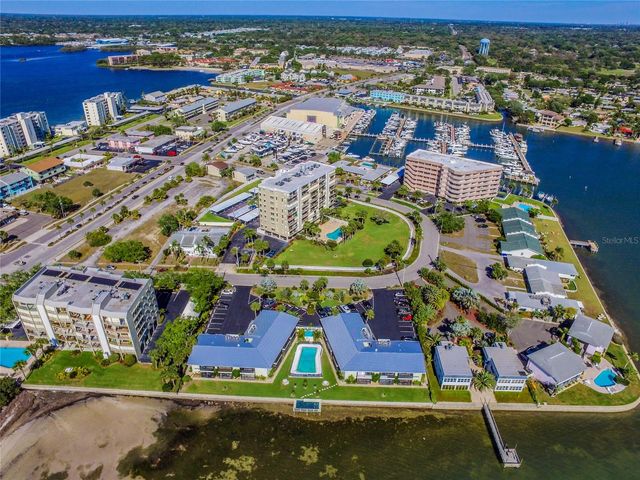 2566 GARY CIRCLE 3, Dunedin, FL 34698