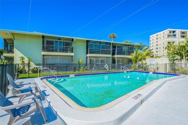 2566 GARY CIRCLE 3, Dunedin, FL 34698