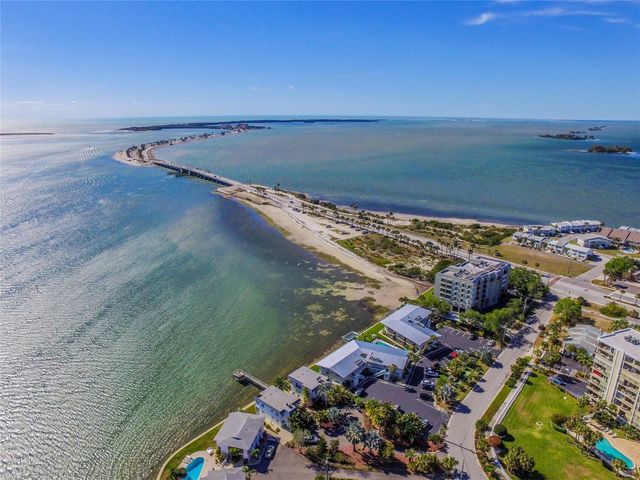 2566 GARY CIRCLE 3, Dunedin, FL 34698