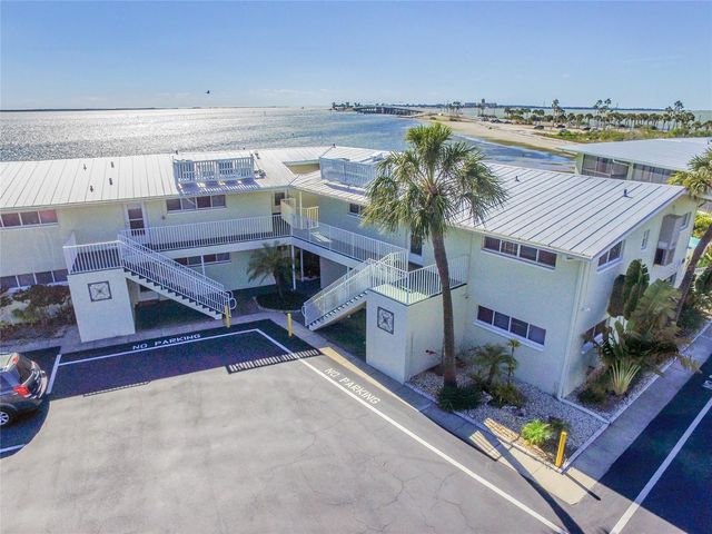 2566 GARY CIRCLE 3, Dunedin, FL 34698