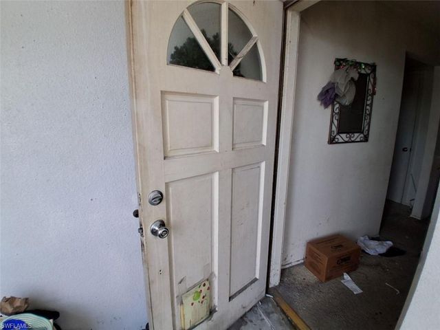 8381 Antigua CT, Fort Myers, FL 33907