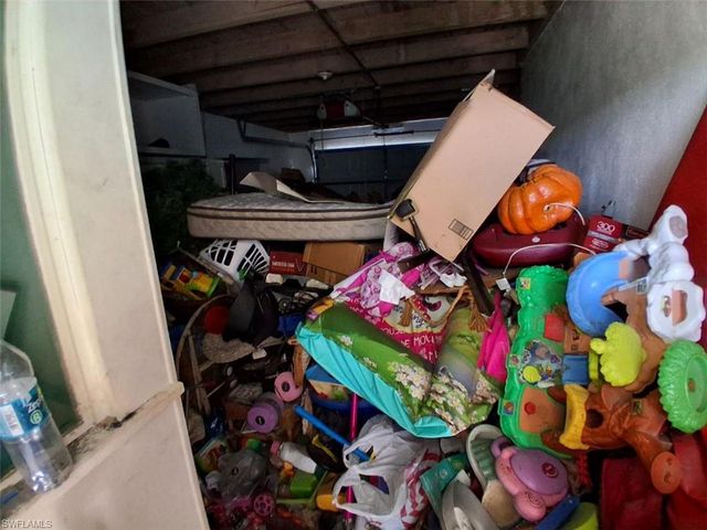 8381 Antigua CT, Fort Myers, FL 33907