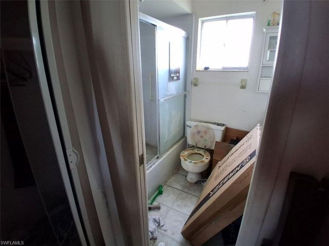 8381 Antigua CT, Fort Myers, FL 33907