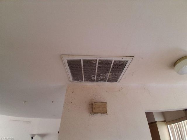 8381 Antigua CT, Fort Myers, FL 33907