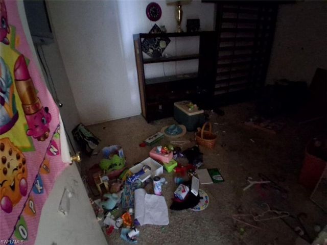 8381 Antigua CT, Fort Myers, FL 33907