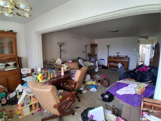 8381 Antigua CT, Fort Myers, FL 33907