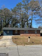 6051 Park Drive, Forest Park, GA 30297