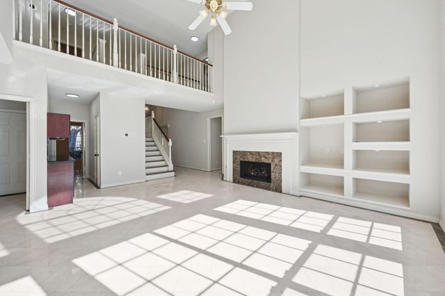 3002 Autumn Cove Court, Friendswood, TX 77546