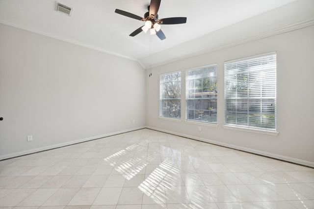 3002 Autumn Cove Court, Friendswood, TX 77546