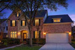 3002 Autumn Cove Court, Friendswood, TX 77546