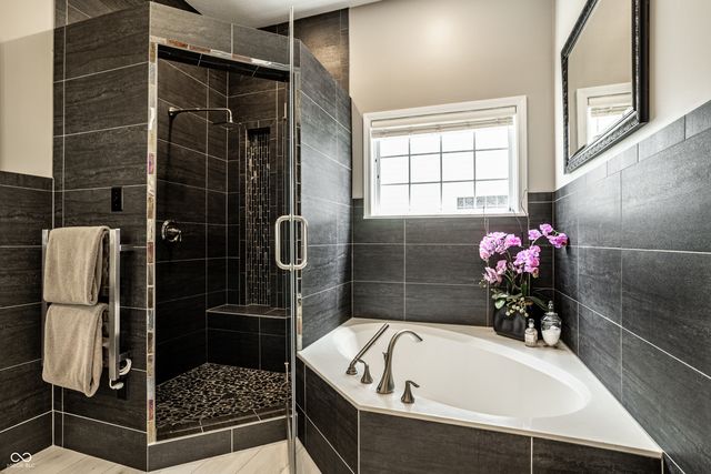 5960 Sandalwood, Carmel, IN 46033