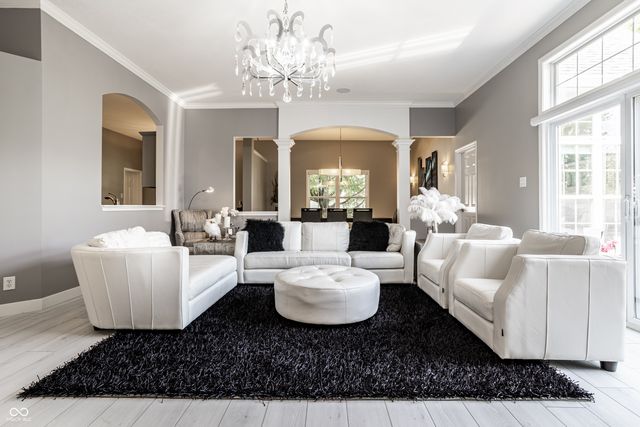 5960 Sandalwood, Carmel, IN 46033